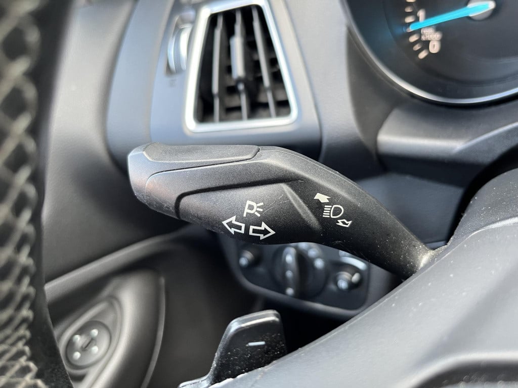 Ford Kuga 1.5 st-line 4wd | adaptive cruise control | climate control | tre