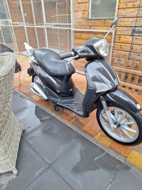 Snorscooter en gratis Helm