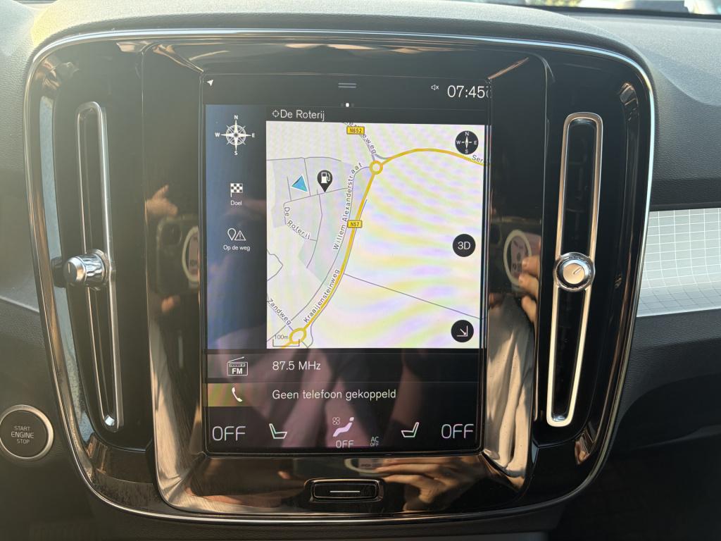 Volvo XC40 1.5 t4 recharge inscription expression