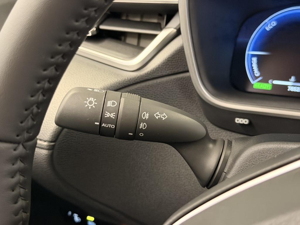 Toyota Corolla Cross hybrid 140 dynamic| adapt. cruise| stoel/stuur verw.| 