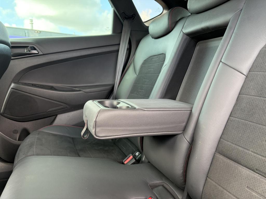 Hyundai Tucson 1.6 t-gdi n-line automaat, trekhaak nl-auto!