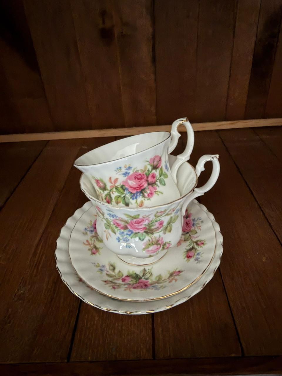 Royal Albert kop en schotel