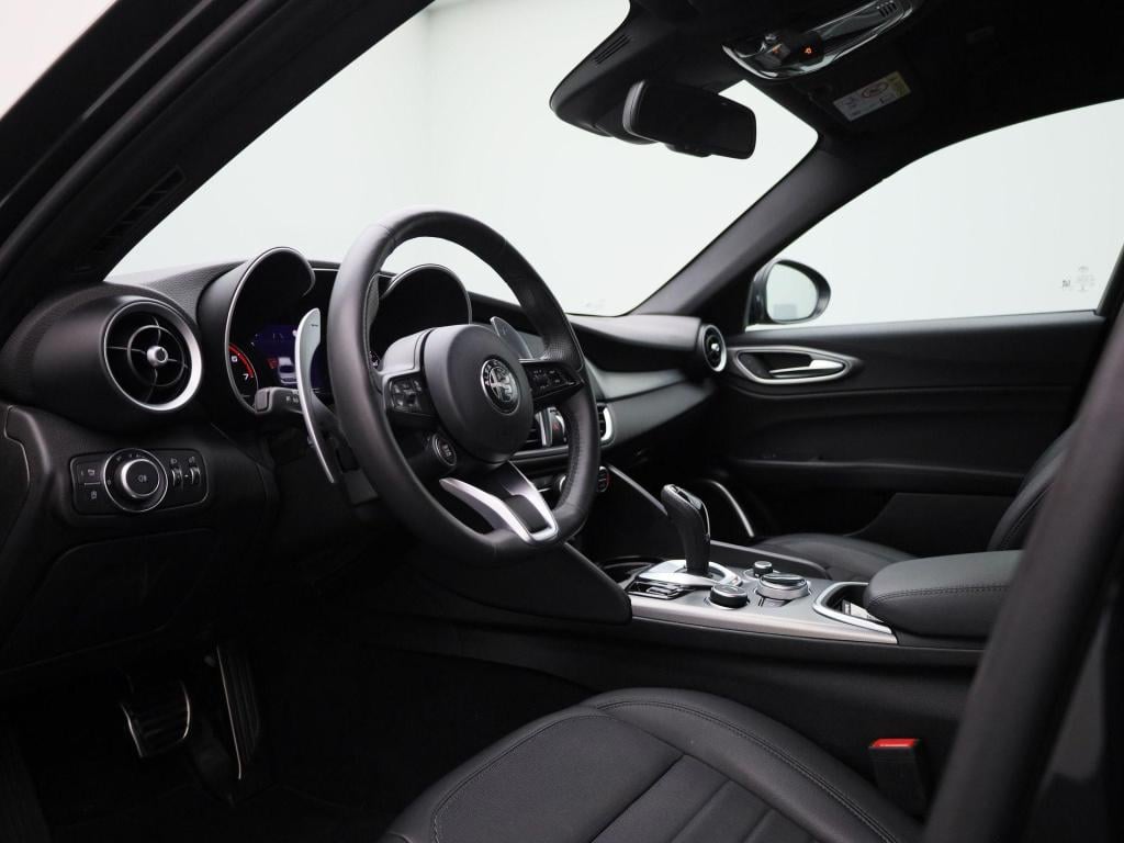 Alfa Romeo Giulia 2.0t sprint | automaat | navigatie | apple carplay / andr