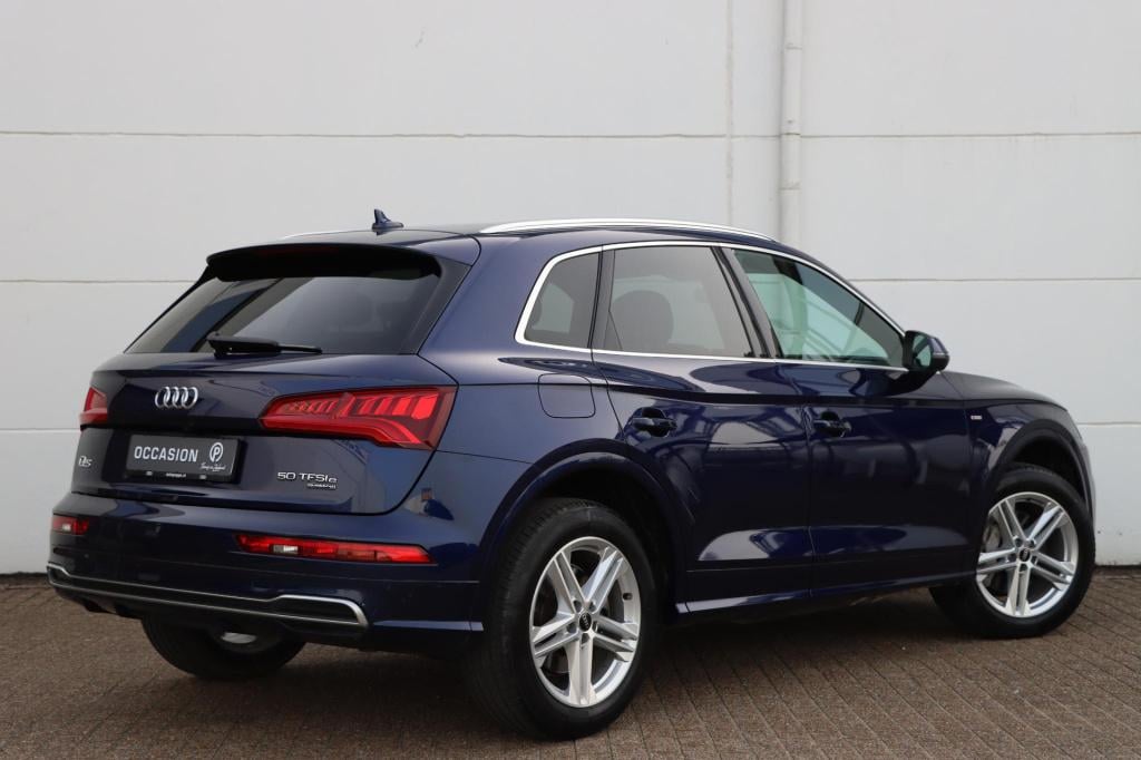 Audi Q5 50 tfsie quattro s-line edition competition 300pk s-tronic | soh 92