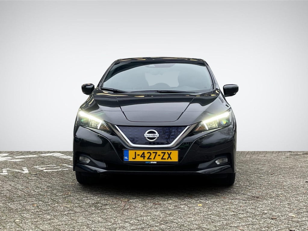 Nissan Leaf n-connecta 40 kwh | navigatie | 360° camera | apple carplay/and