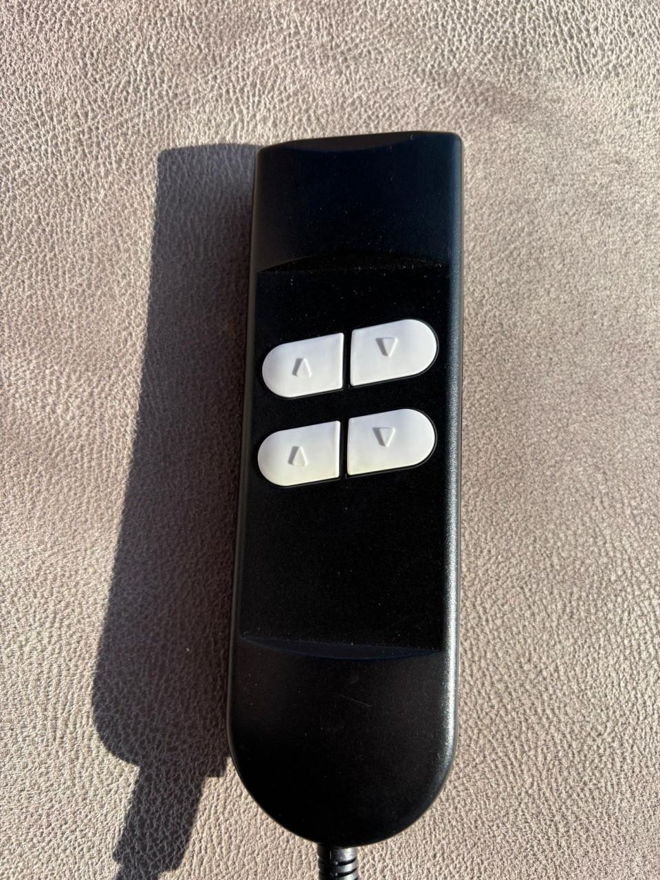 Te Koop: Sta-op-stoel/ relaxfauteuil