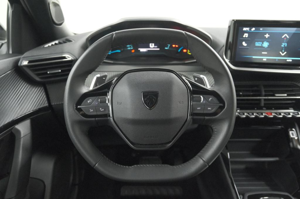 Peugeot 2008 1.2 hybrid 136 style | apple carplay | parkeersensoren | clima