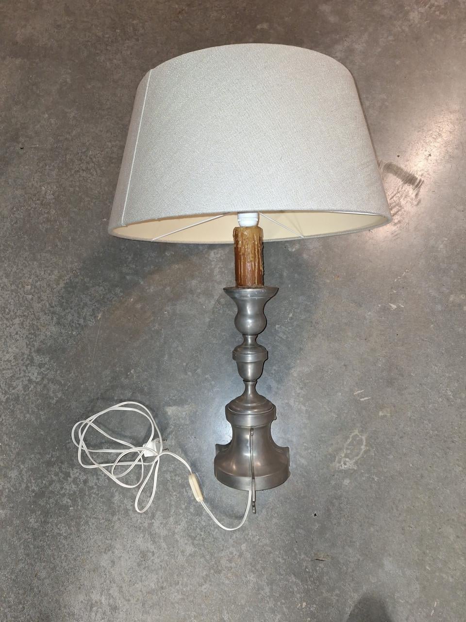 Tinnen schemerlamp