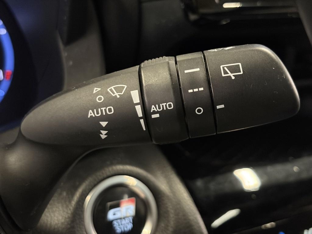 Toyota Yaris Cross 1.5 hybrid gr sport| jbl| stoelverw.| carplay| a.camera|