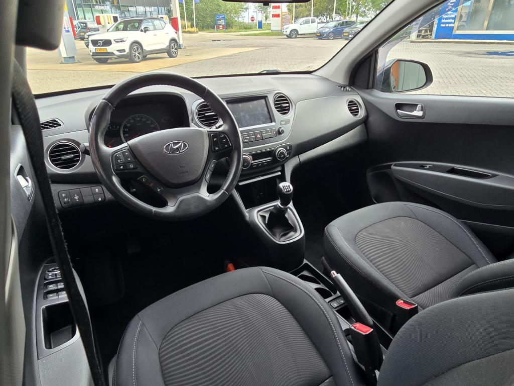 Hyundai I 10 1.0i premium stoel/stuur verwarming | airco | fietsendrager | 