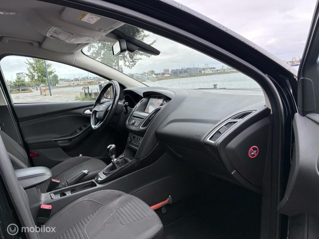 Ford Focus Wagon 1.0 Titanium Led kmst93.286 Nap BJ2016