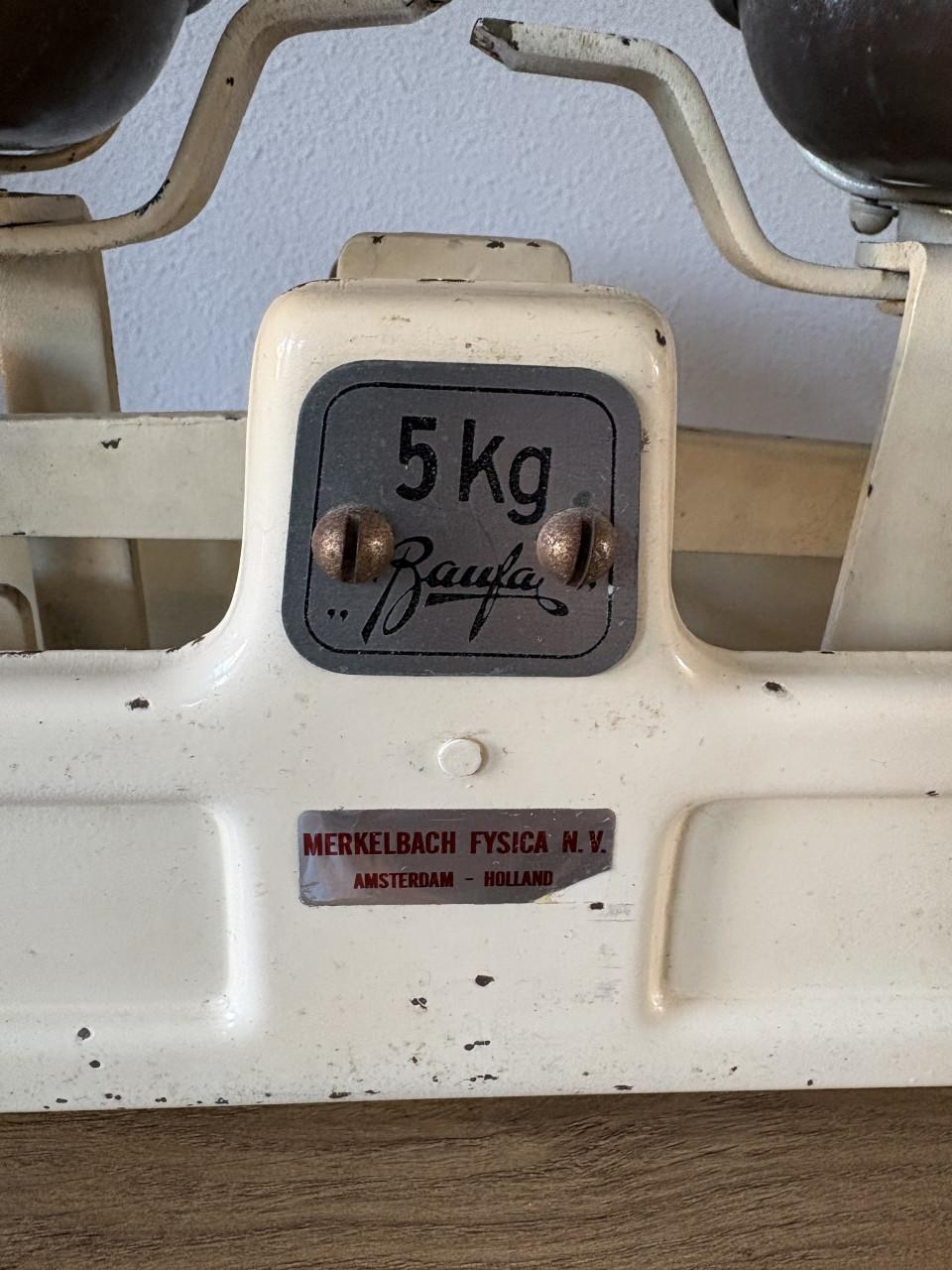 Brocante weegschaal Baufa
