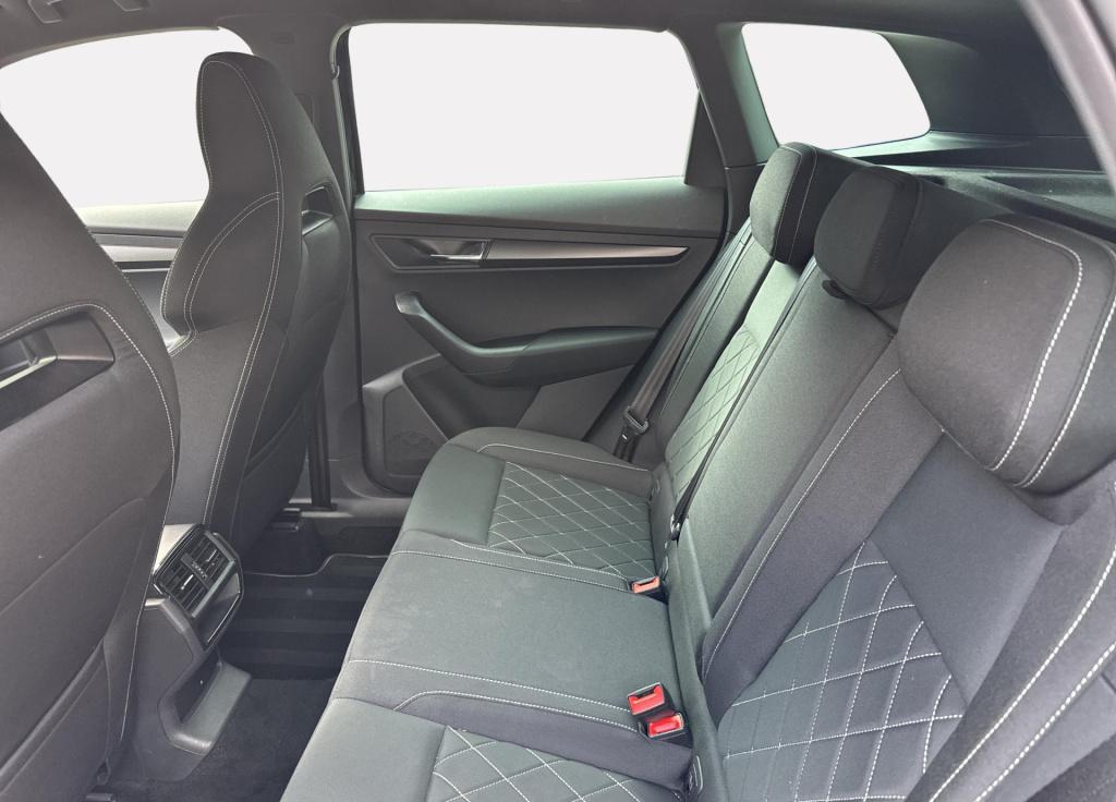 Skoda Karoq 1.5 tsi act sportline business