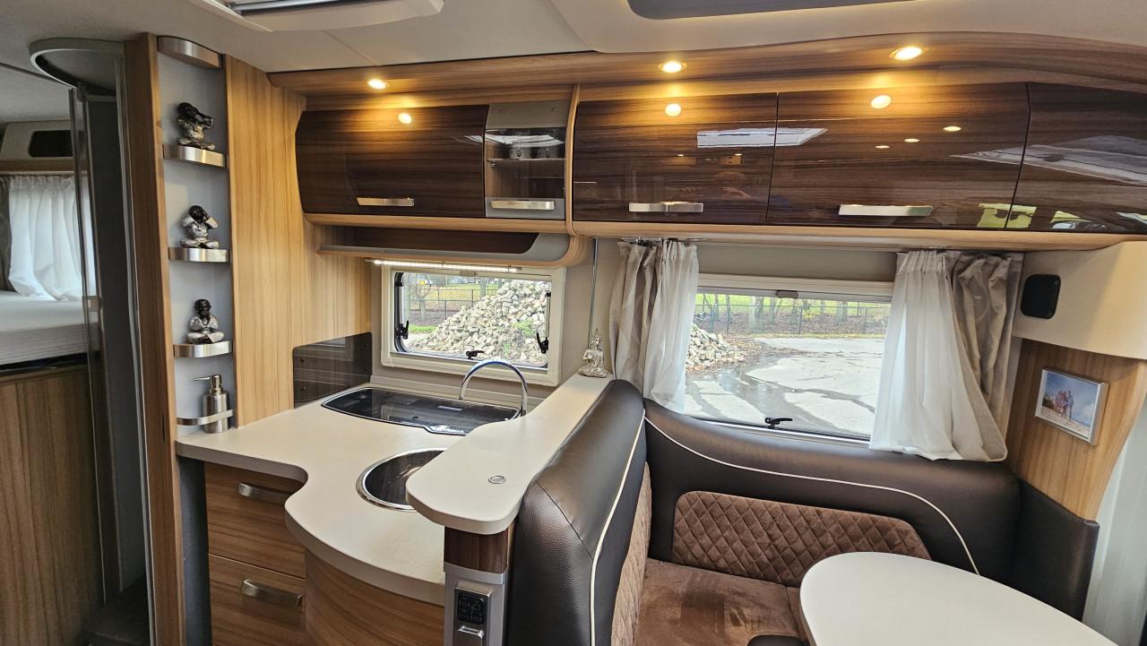 KNAUS SUN Ti 700 MEG Platinum Sel. bj 2020 56758 km van 1e eigenaar