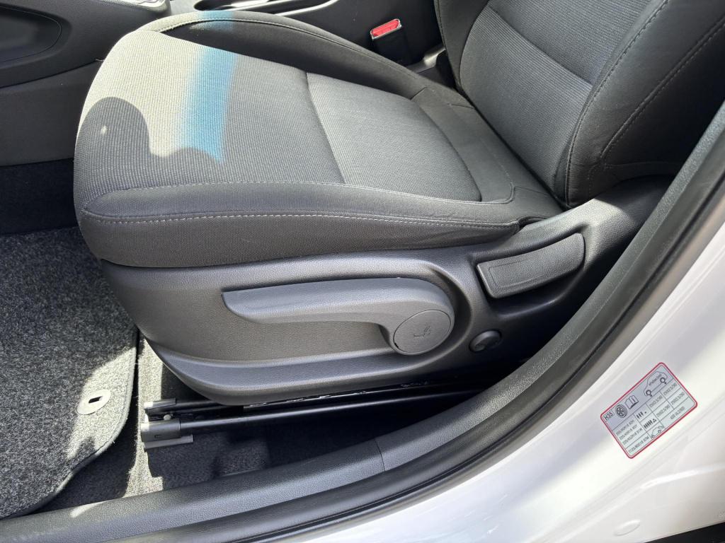Hyundai Kona 1.6 gdi hev comfort smart incl. trekhaak!