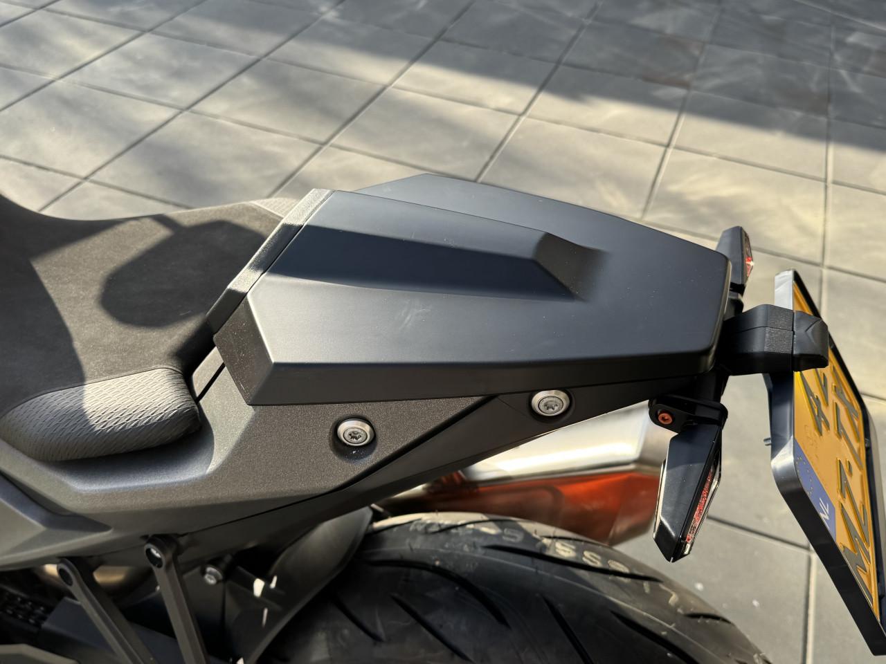 KTM Duke 990 | Nieuwstaat | Garantie | Techpack