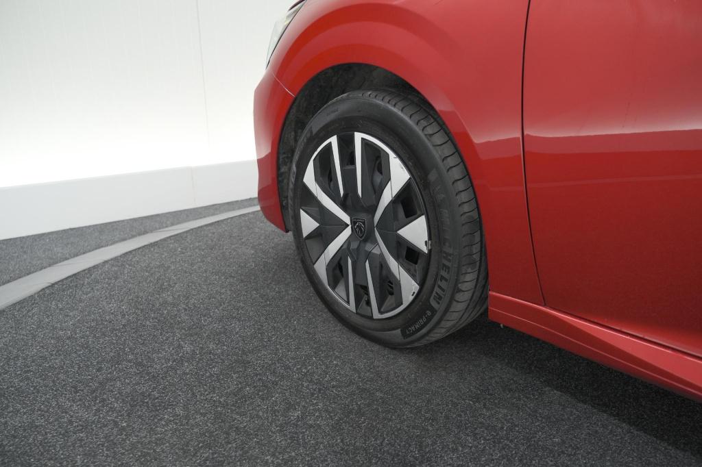 Peugeot 208 puretech 100 style | navigatie | cruise control | apple carplay