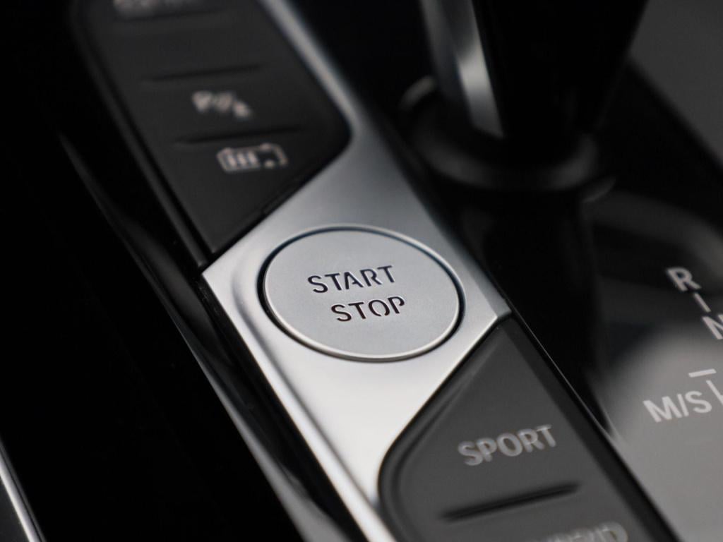 BMW 3-serie touring 330e edrive edition | automaat | lmv | leder | parkeer 