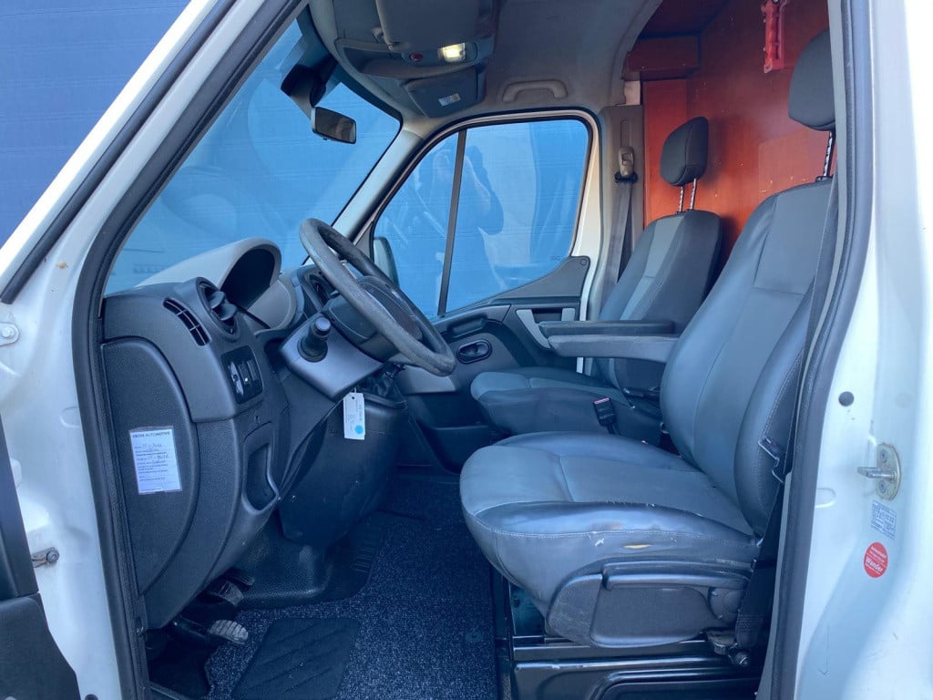 Opel Movano 2.3 cdti l2h2 airco / cruise controle / camera / trekhaak / n.a