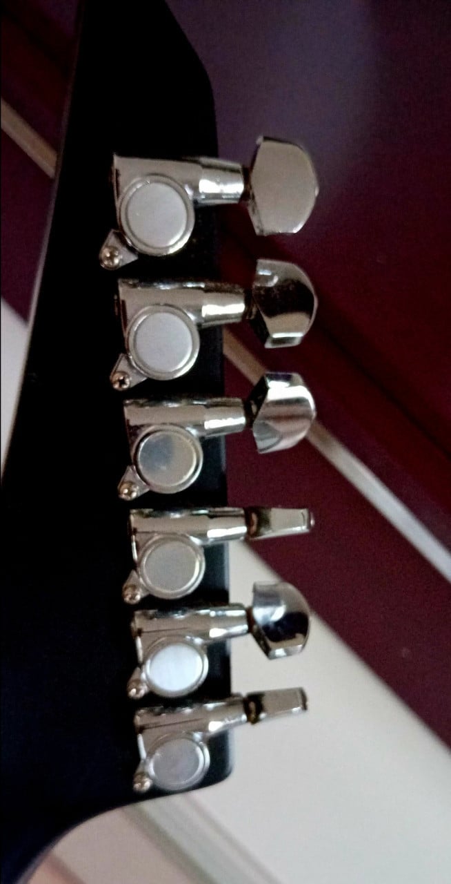 Cyclone Eks electrische gitaar. Gorilla GG-20 versterker
