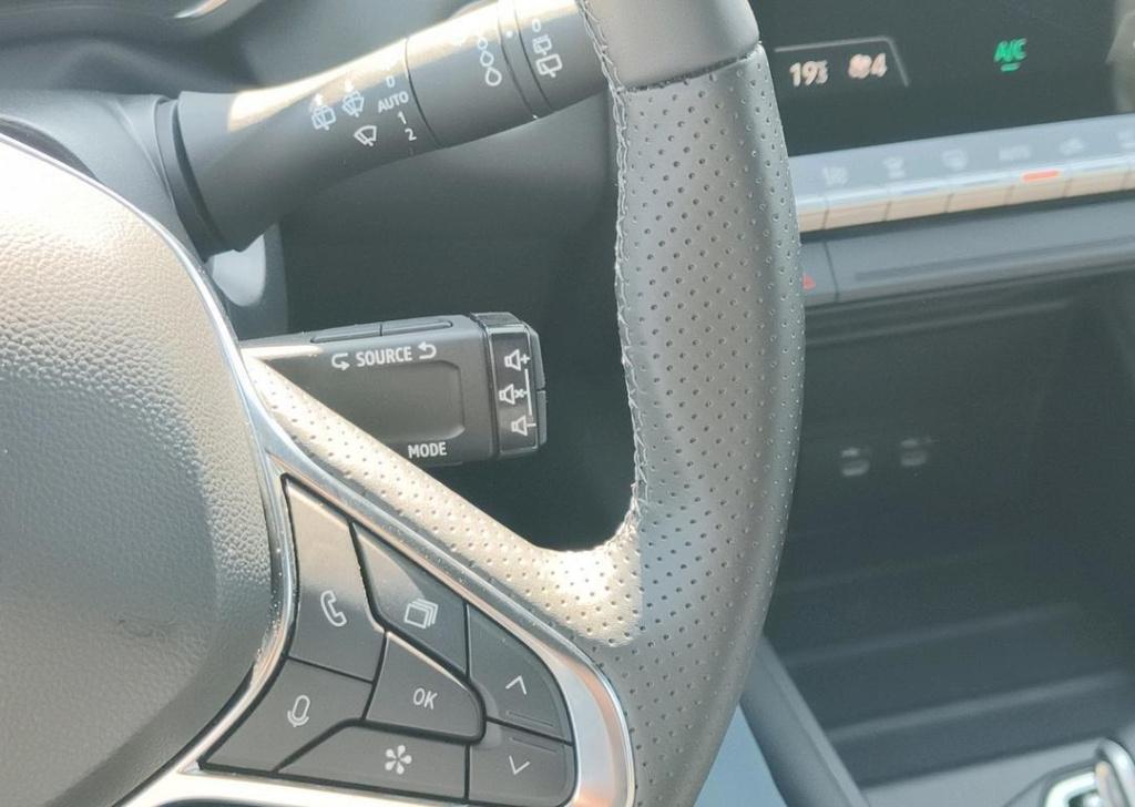 Renault Captur 1.6 e-tech full hybrid 145 techno