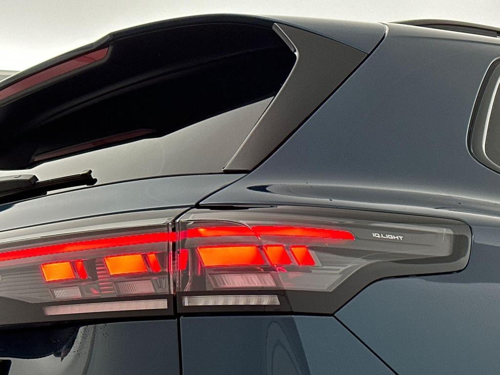 Volkswagen Tiguan r-line edition plug in hybride 272 pk black style pakket