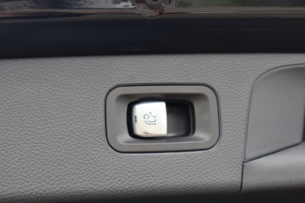 Mercedes-Benz Glc 200 4matic business solution amg l mbux l camera l distro