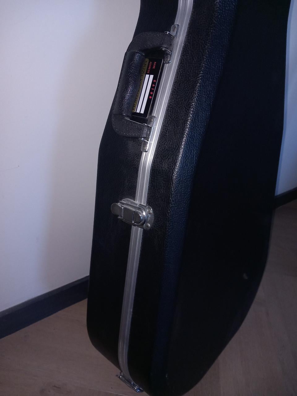 Gitaarkoffer Gator Cases Deluxe ABS