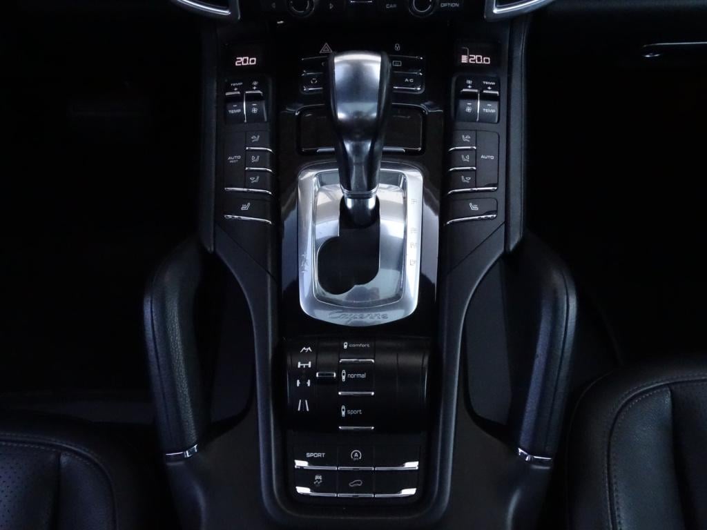 Porsche Cayenne 3.0 d | bose | pano | memory | bi-xenon