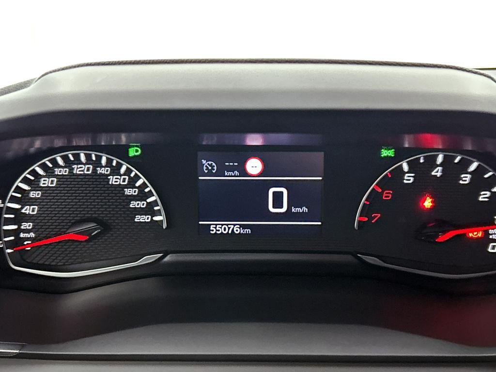 Peugeot 208 puretech 82 pk active pack stoelverwarming | apple carplay / an