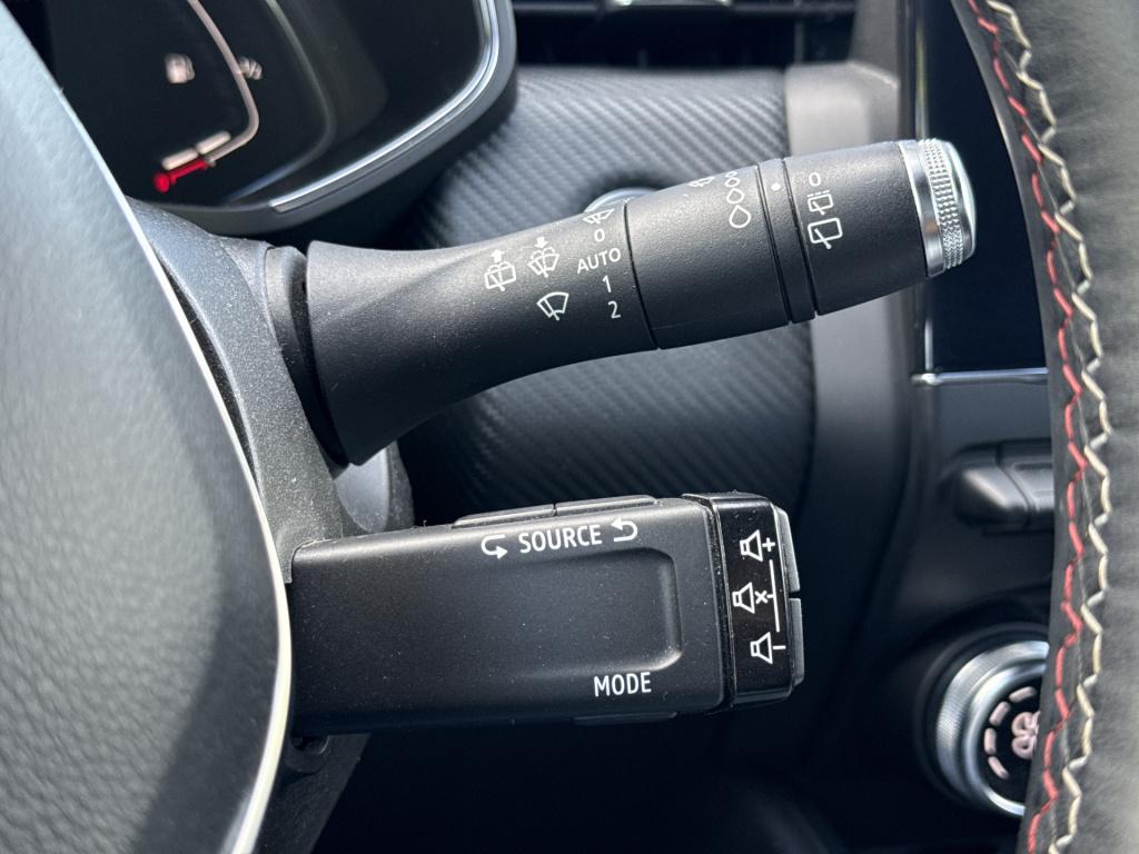 Renault Clio 1.0 tce r.s. line | nl-auto | camera | keyless | carplay | nav