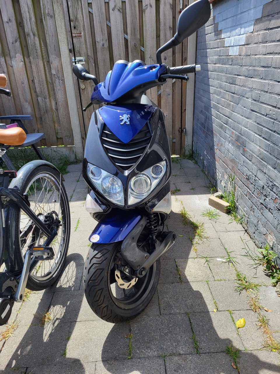 Peugeot speedfight 2