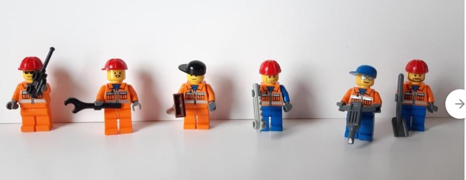 Lego minifiguren: werkmannen met gereedschap