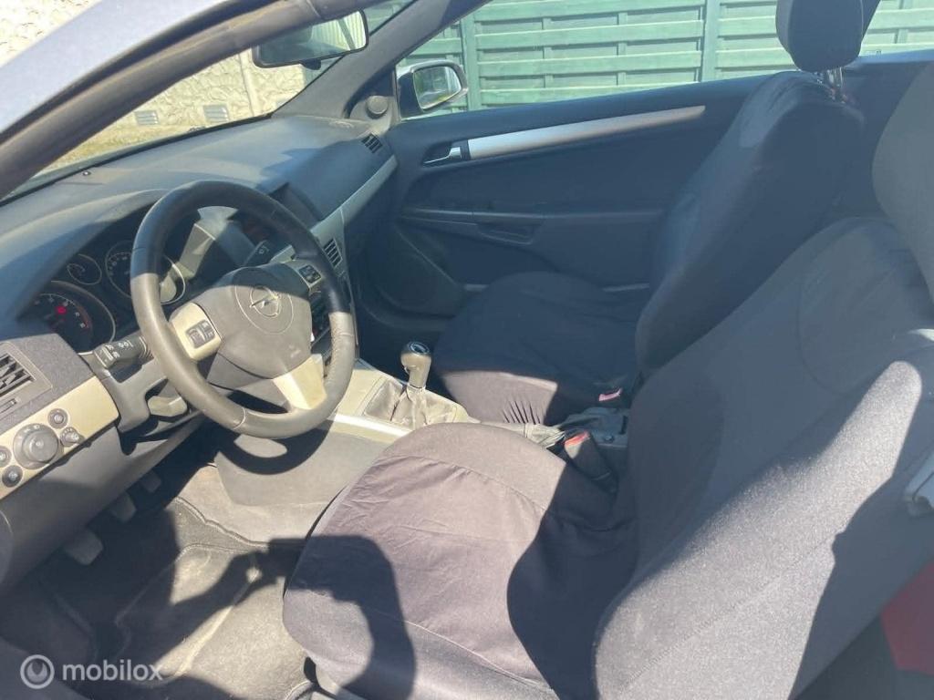 Opel Astra twintop 1.6 cosmo