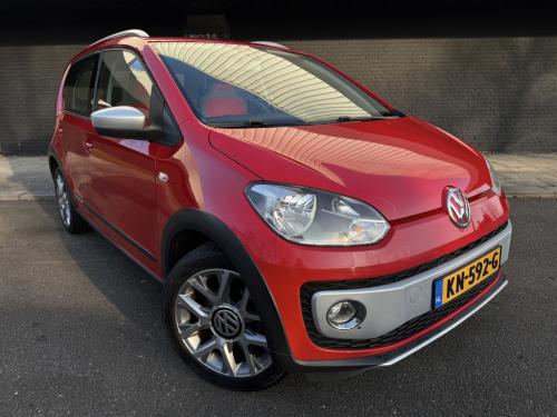 Volkswagen UP! 1.0 cross up! bluem.