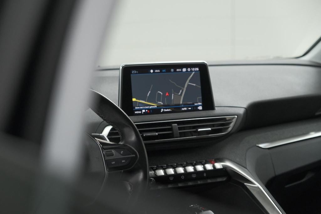 Peugeot 5008 puretech 130 eat8 crossway | trekhaak | camera | navigatie | a