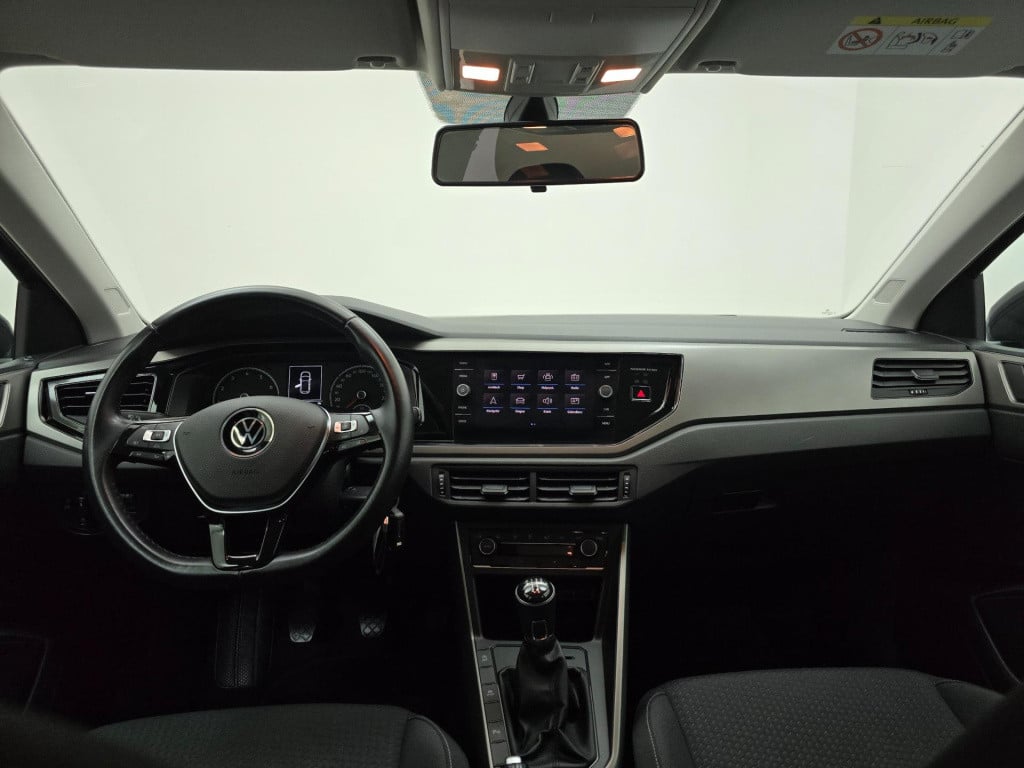 Volkswagen Polo occasion 1.0 tsi luxe versie met adapt. cruise en carplay |