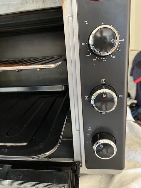 Oven