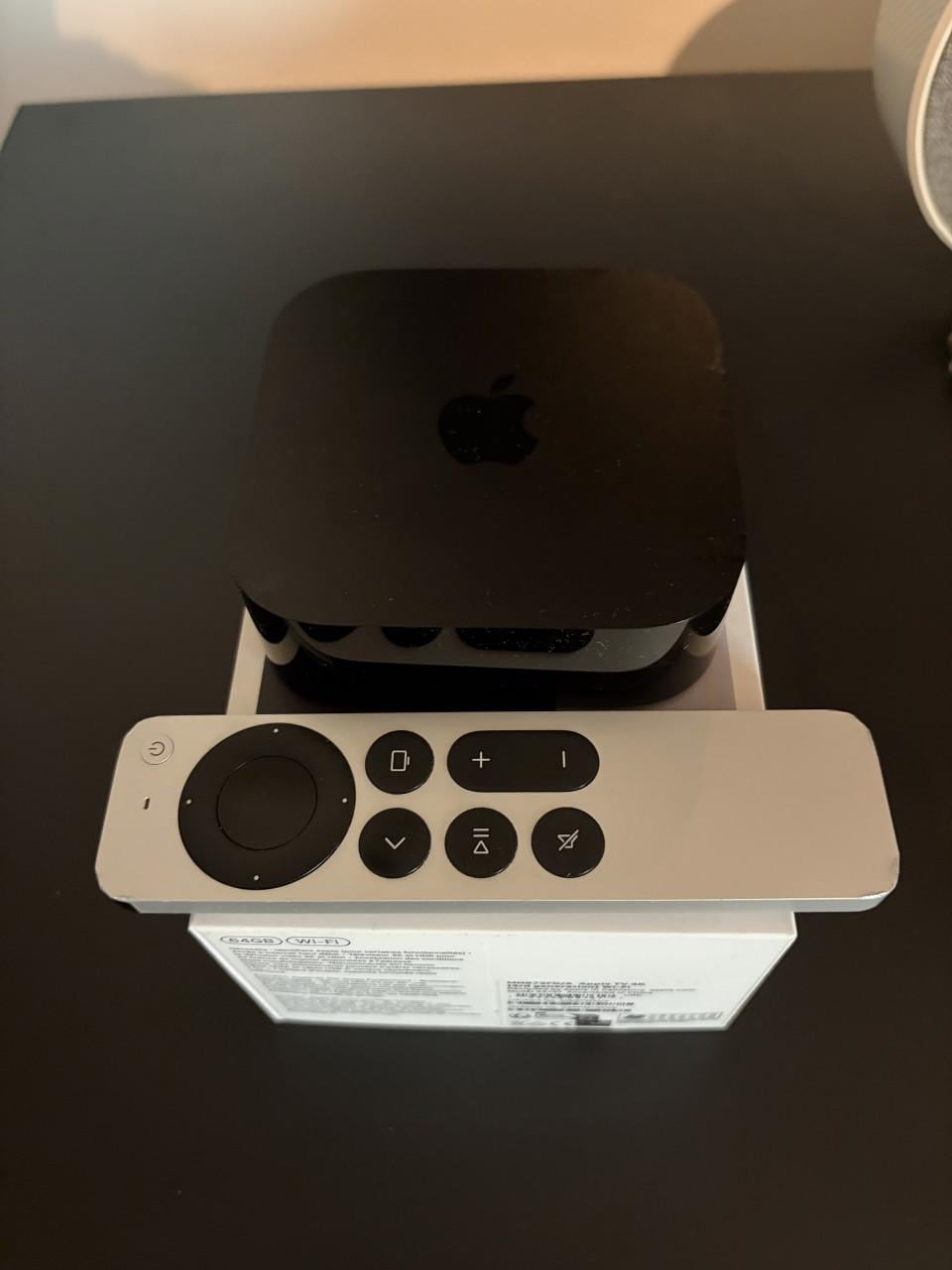 Sony 60 inch LCD TV + Apple TV 4k 64 GB