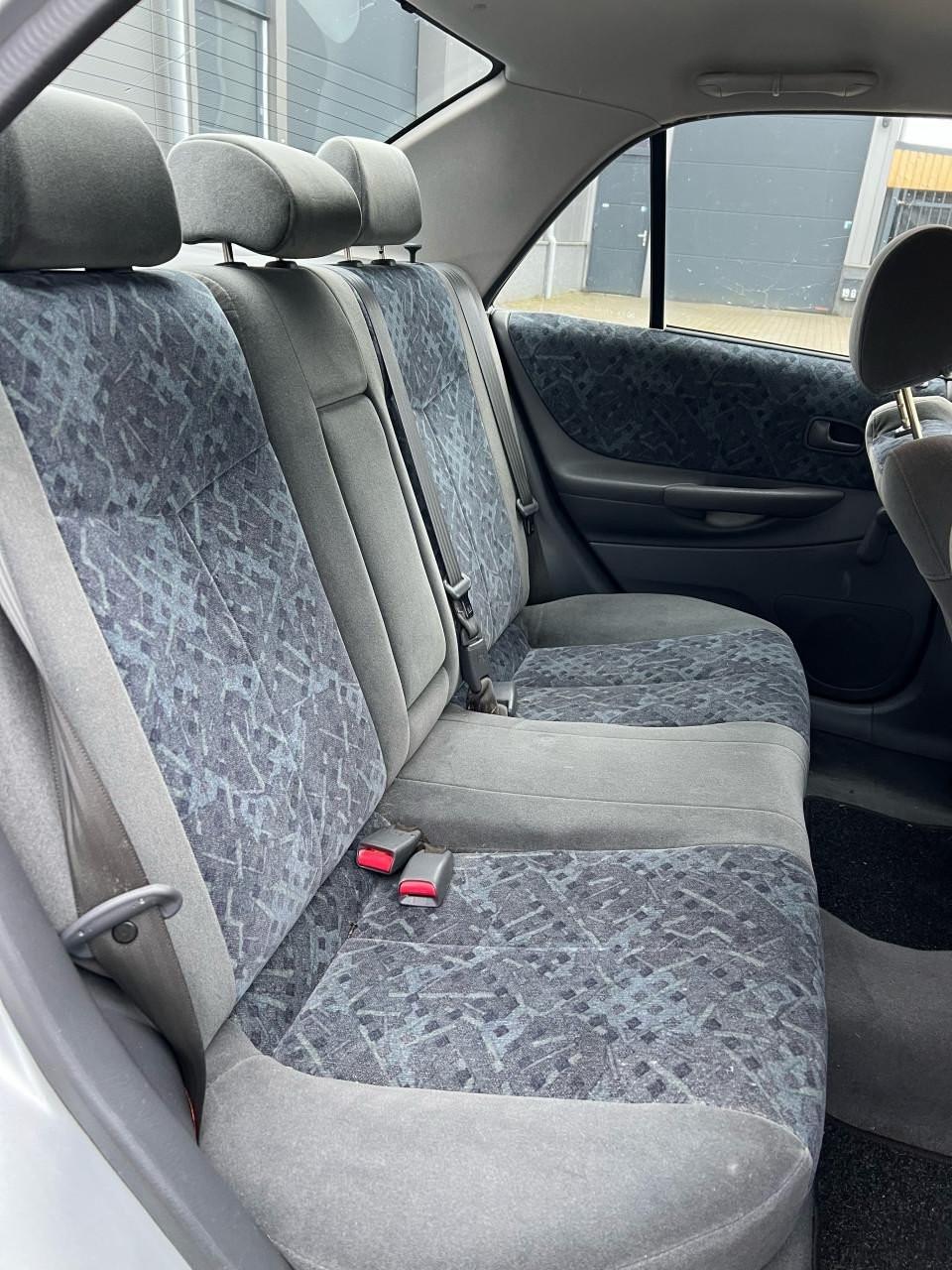 Mazda 323- 1.5 GLX 146.073 KM Airco