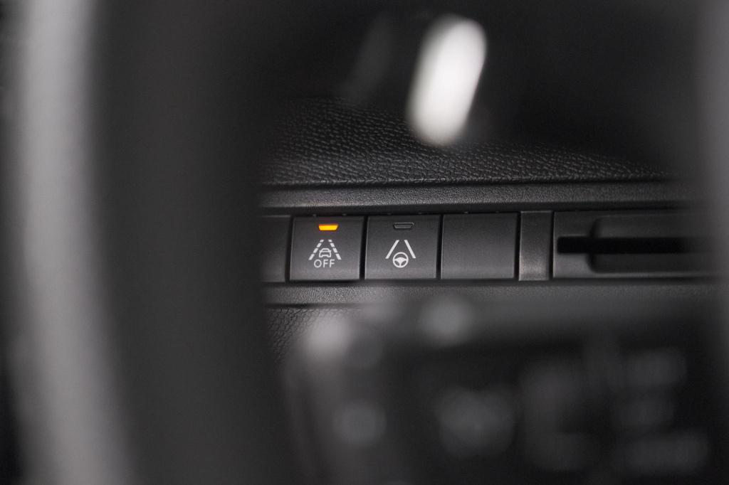 Peugeot 3008 puretech 130 eat8 gt | camera | adaptieve cruise control | alc