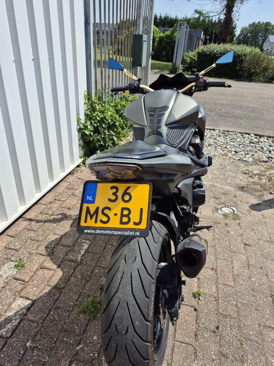 Kawasaki Z800 Akra, stoere naked bike