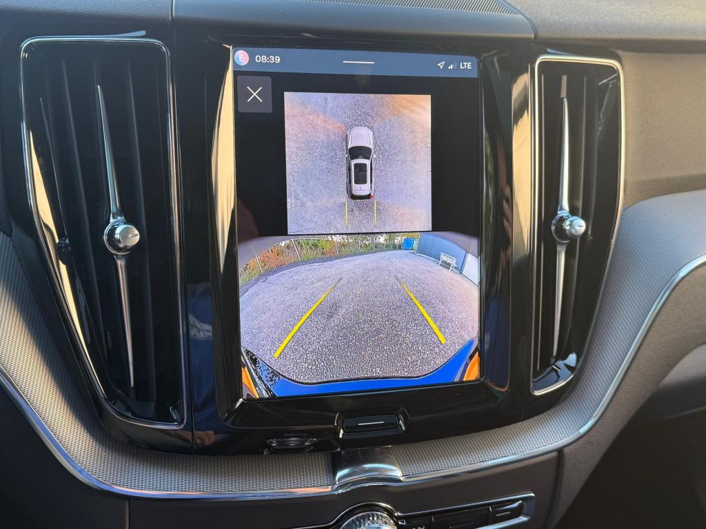 Volvo XC60 2.0 t6 plug-in hybrid awd plus black edition