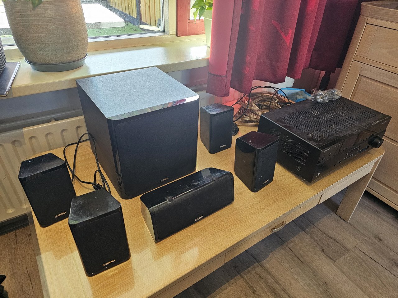 Yamaha HTR-4069 (RX-V481) MusicCast Zwart