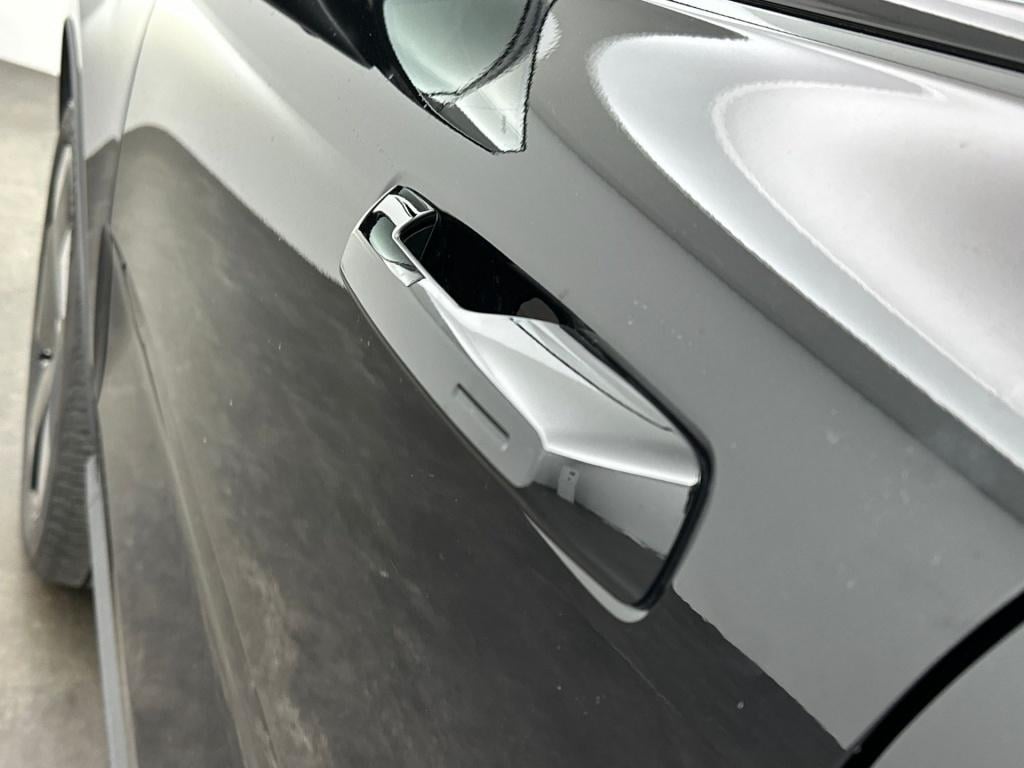 Volvo Ex30 extended range ultra