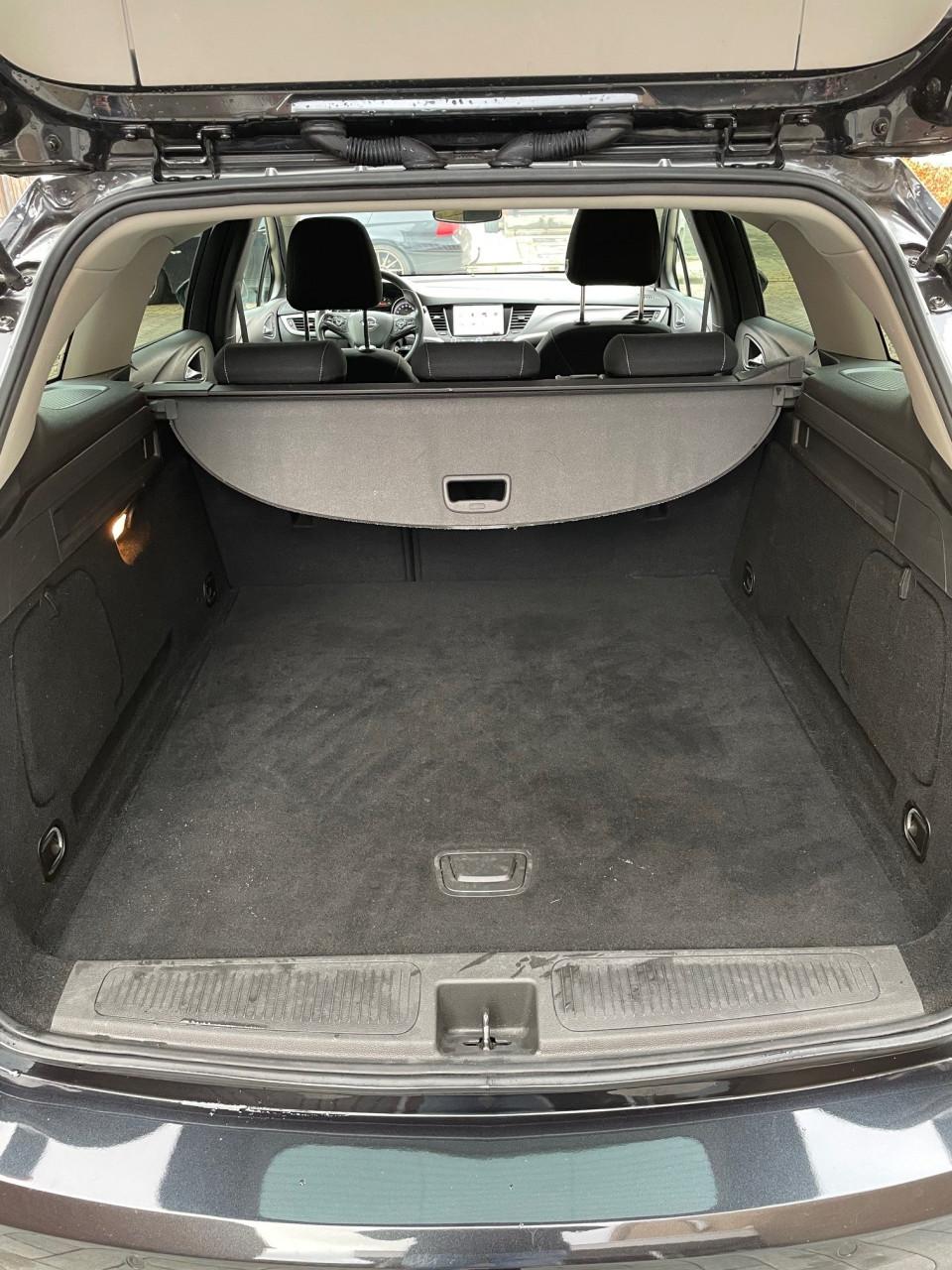 OPEL ASTRA SPORTS TOURER