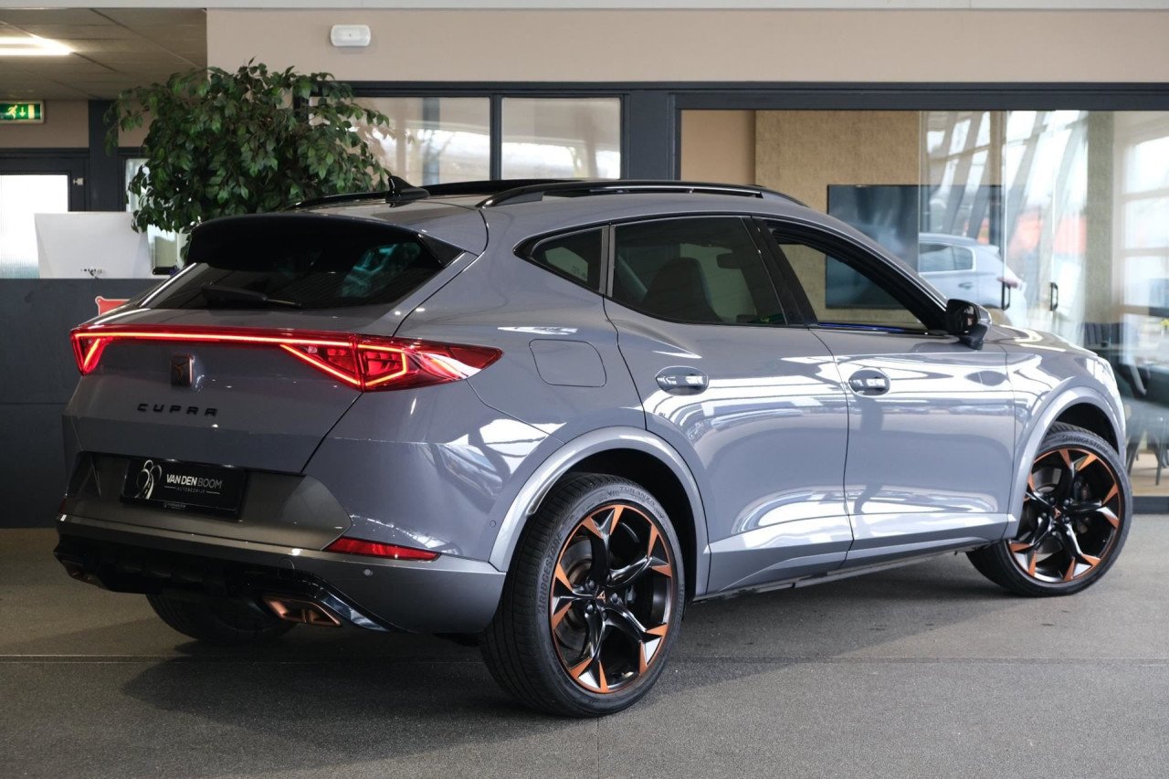 CUPRA Formentor 1.4 e-Hybrid VZ Copper 245PK