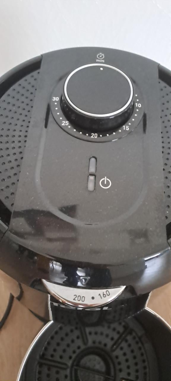 Tefal Easy Fry Compact 1,6L airfryer