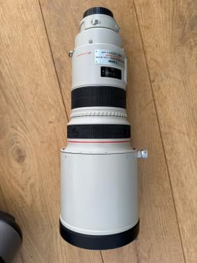 Canon EF 300 L F/2.8 IS USM