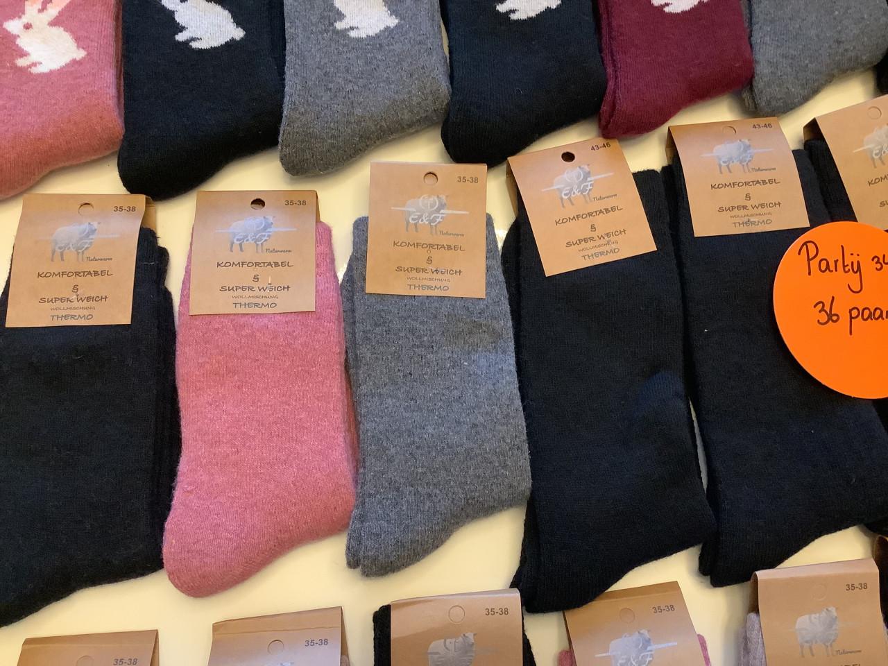 Partij heerlijk warme wollen sokken. (Partij 34)